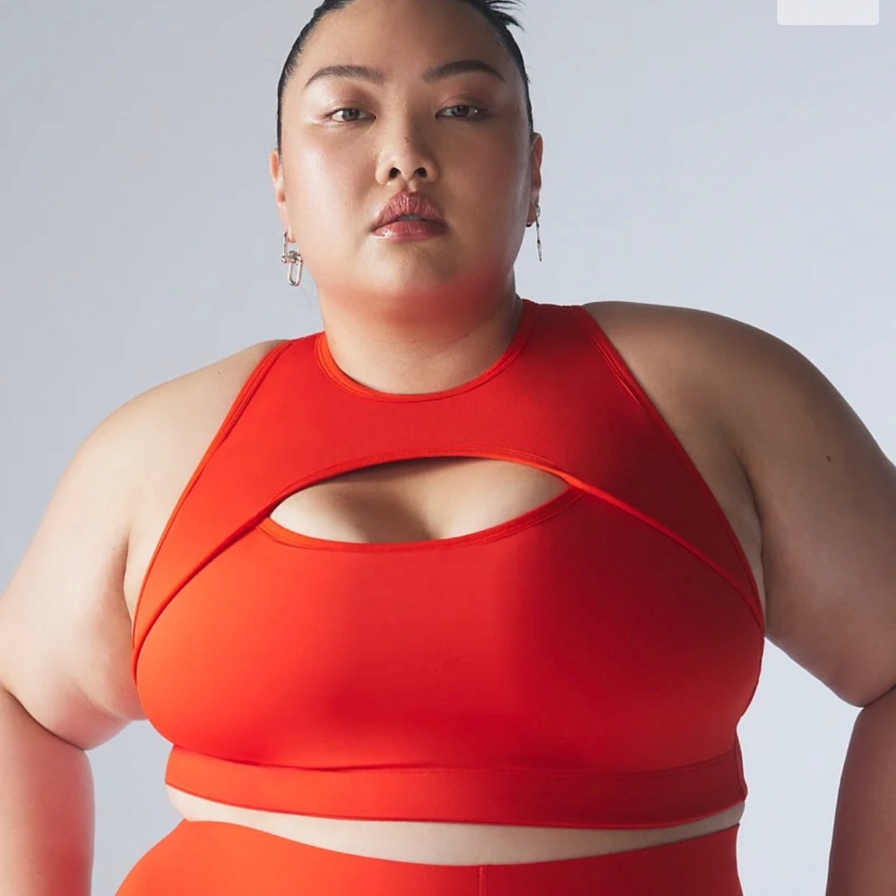 Savage x Fenty Hotline Medium-Impact Sports Bra